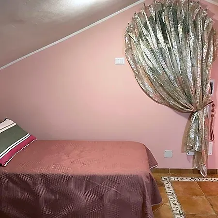 Bed & Breakfast Centro Estivo Il Piccolo Paradiso Sonnino