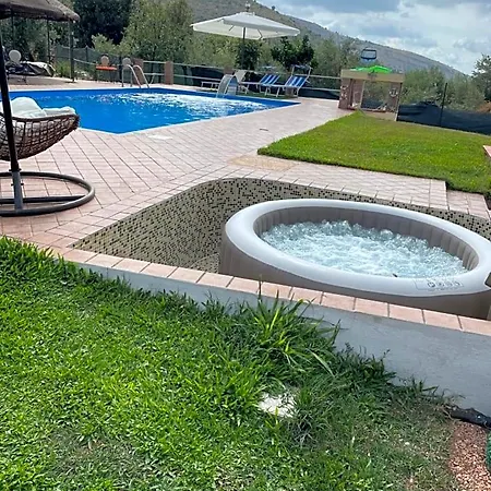 Bed and Breakfast Centro Estivo Il Piccolo Paradiso 3*